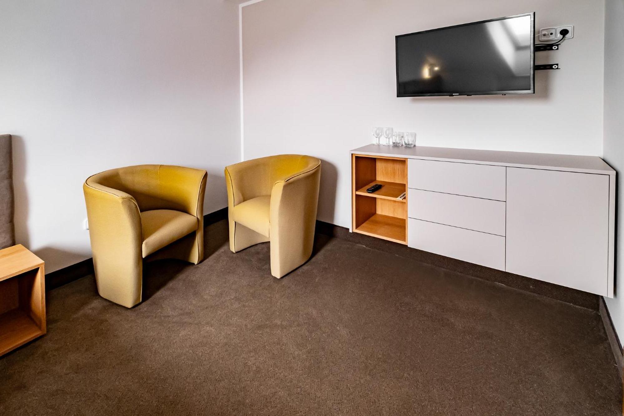 Relax Hotel Stork Lednice Luaran gambar