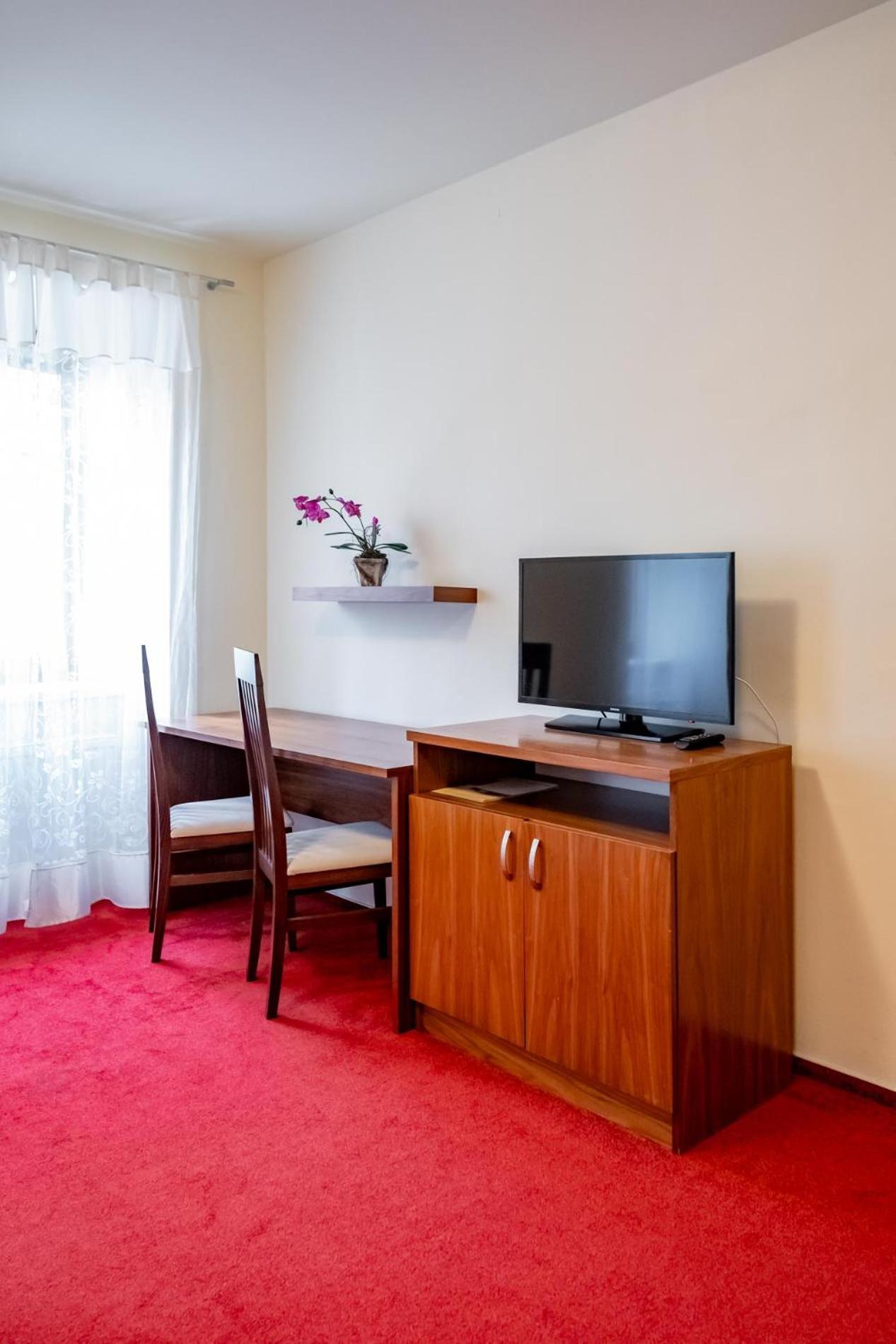 Relax Hotel Stork Lednice Luaran gambar