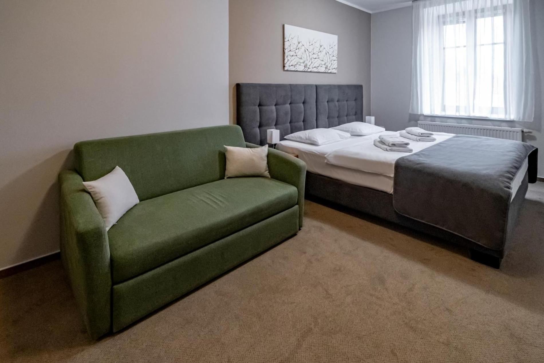Relax Hotel Stork Lednice Luaran gambar