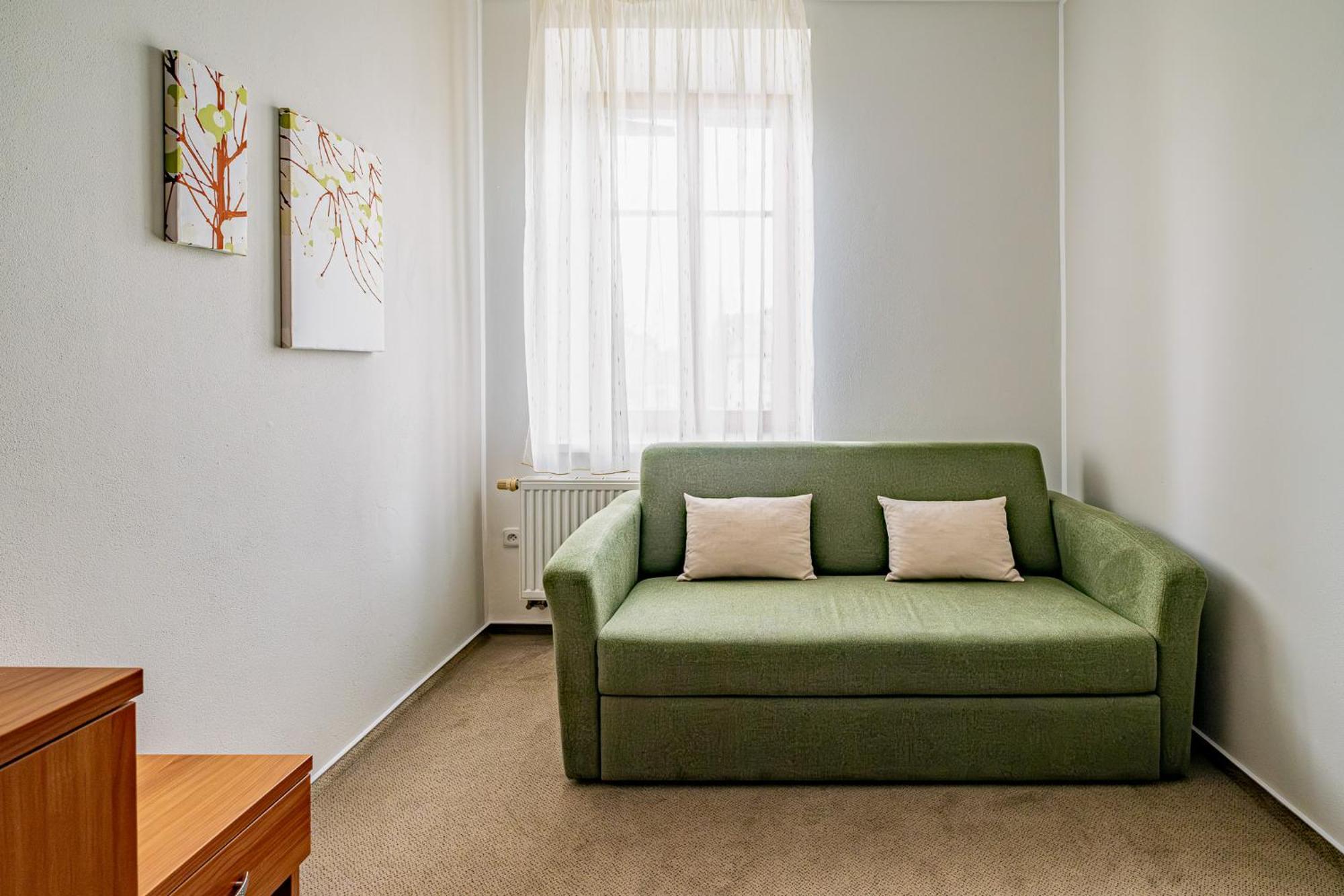 Relax Hotel Stork Lednice Luaran gambar