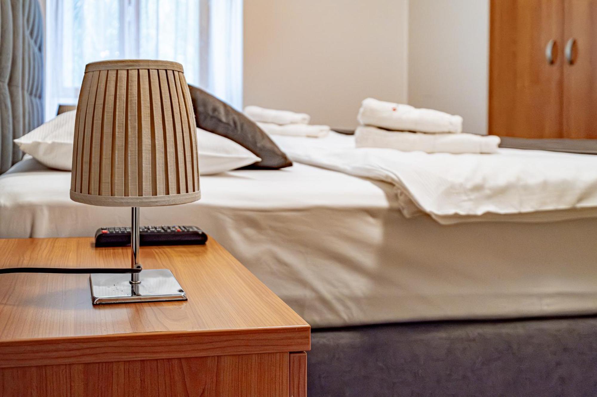 Relax Hotel Stork Lednice Luaran gambar